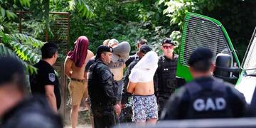 El momento de la detención de los rugbiers acusados de matar a Fernando Báez Sosa. Foto: Clarín/Archivo.