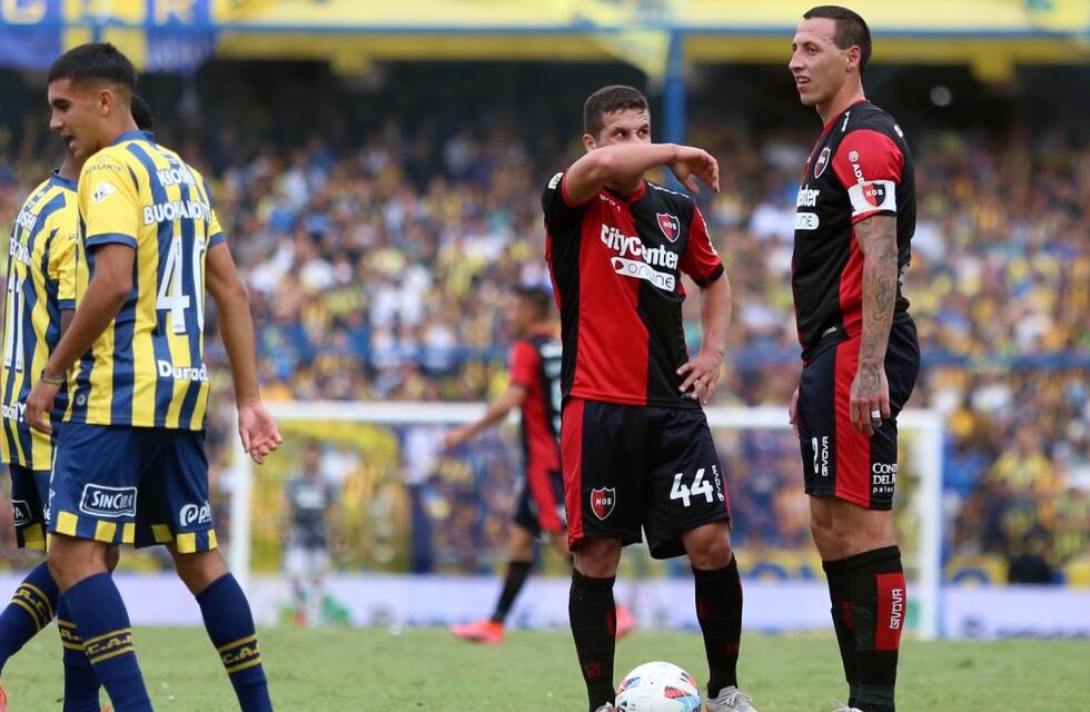Newell’s pierde a Cristian Lema por lesión en el final del clásico rosarino