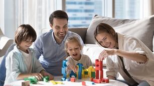 Cuáles son las promociones en las tiendas de bancos en el Día de la Infancia.