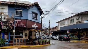 Robaron una cafetería en La Falda y escaparon con $300.000