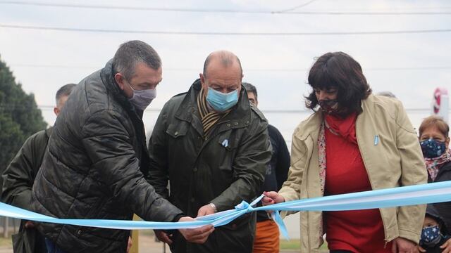 Quedó inaugurada la nueva plazoleta en el barrio “Los Aromos”