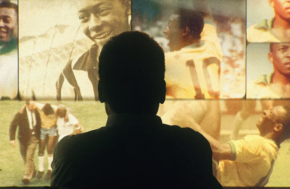 La foto que publicó Pelé tras ser dado de alta: “el cáncer es difícil”