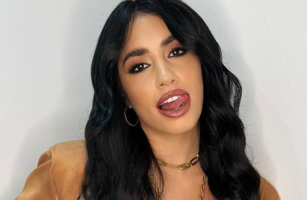 Lali Espósito lució el look más canchero con ropa interior a la vista y conquistó a todos por igual