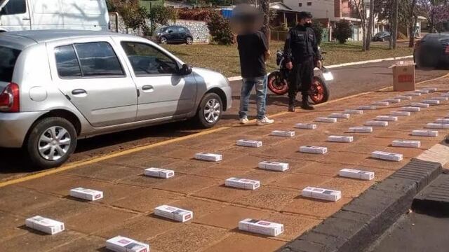 Secuestran contrabando de cigarrillos en Capioví.