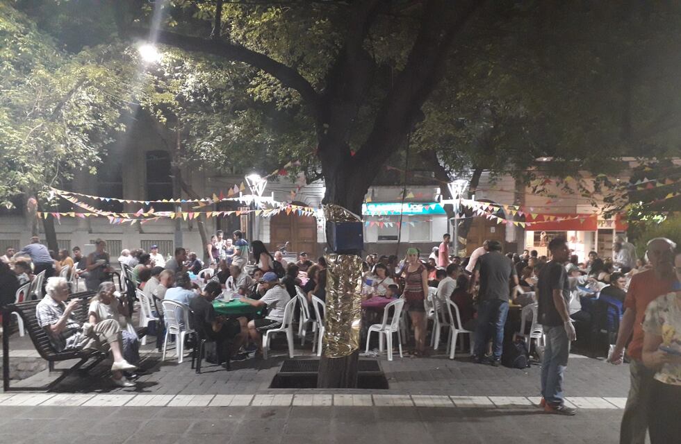 Solidaridad: Una cena de Navidad para los que más lo necesitan