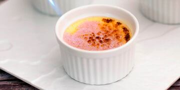 Cómo hacer Creme Brulee, el postre favorito de Claudia Fontán con solo 4 ingredientes