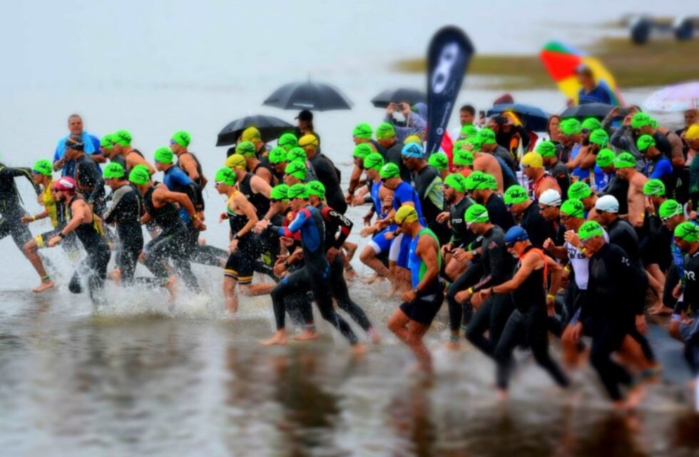 Atletas de Arroyito tuvieron una destacada participación en el Half Córdoba 2021 en Almafuerte