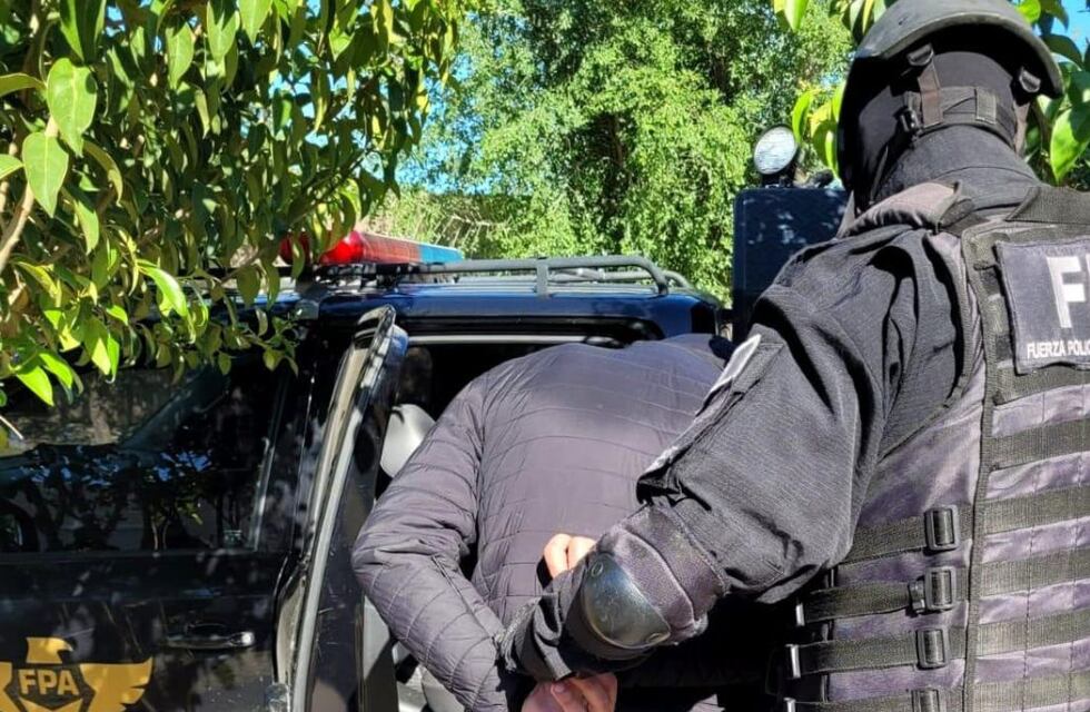 Sur de Córdoba: lo atraparon por segunda vez vendiendo droga frente a una escuela