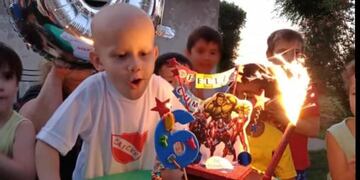 El pequeño de seis años, Federico Ledezma, necesita un tratamiento urgente.