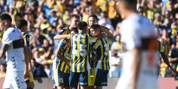 Jaminton Campaz convirtió por segunda vez con la camiseta auriazul.