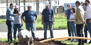 Recorrida por la obra de gas en el PAER