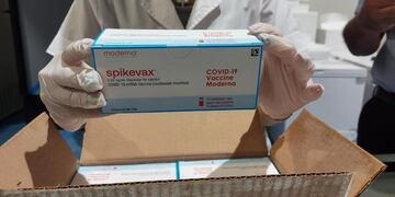 5 mil dosis de la vacuna contra el coronavirus Moderna llegaron a San Luis