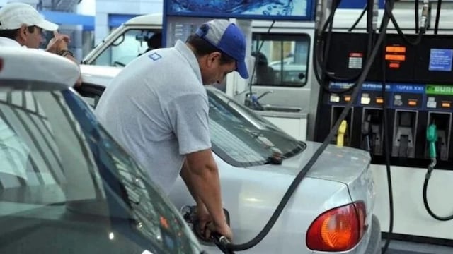 Escasez de combustible en Misiones: según Juan Manzur la problemática se resolvería “entre hoy o mañana”.