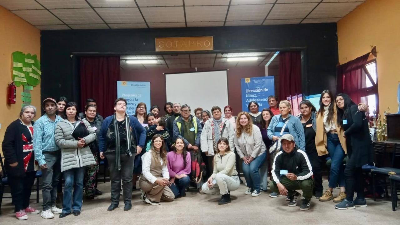 El ministerio de Desarrollo Social informó que se inicio el programa "Apoyo a la crianza y el fortalecimiento de los Roles de cuidado"