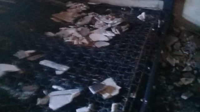 Su ex pareja le incendió la casa y destryó todas sus cosas