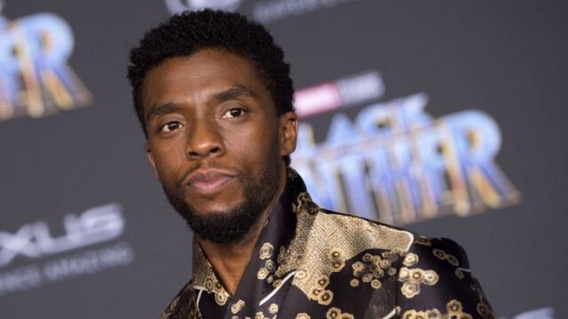 Chadwick Boseman, el actor conocido por interpretar a Pantera Negra, faleció este viernes a los 43 años.