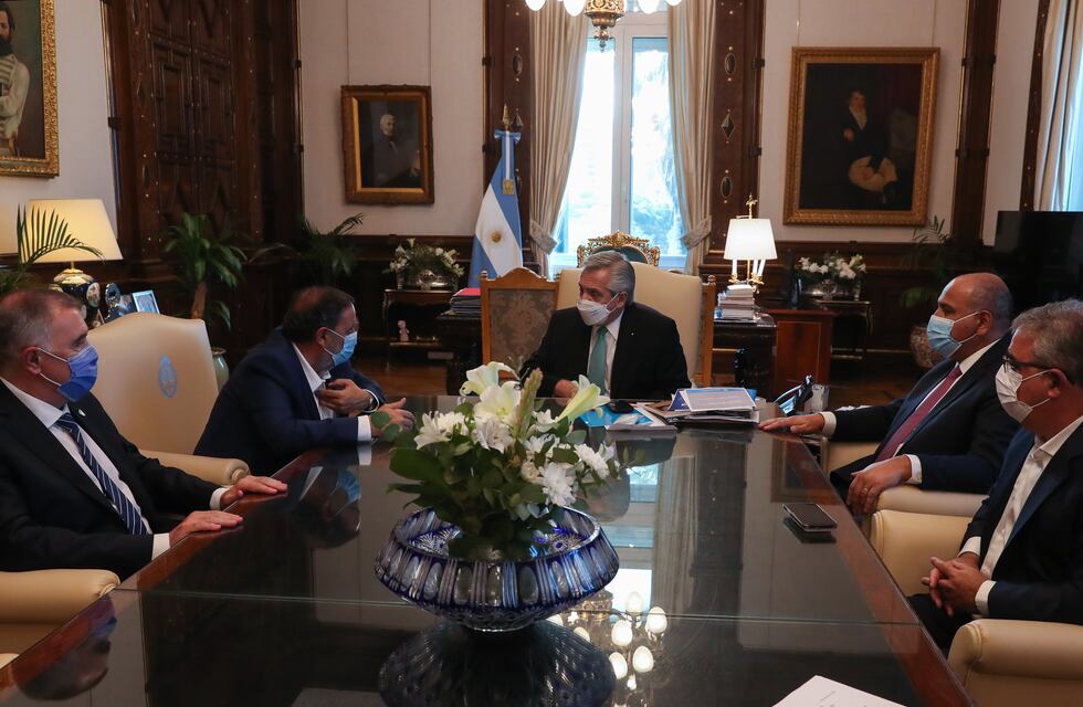Osvaldo Jaldo se reunió con el presidente Alberto Fernández y Juan Manzur, en Casa Rosada