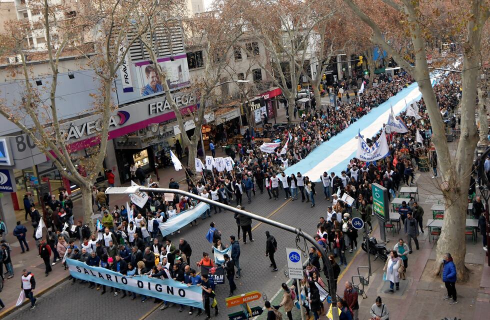 Paro docente: segundo día con un alto acatamiento en Mendoza
