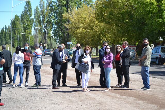 El tribunal y las partes recorrieron el barrio El Sosneado donde violaron, torturaron y arrojaron el cuerpo de Paula Toledo en 2003.