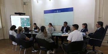 La nueva Sala de Situación analizó en profundidad la estadística epidemiológica de la provincia, y estudió estrategias de control. (Foto Sala de Situación abril 2025).