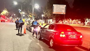 La rotonda de Pellegrini y Oroño es uno de los principales puntos de control.