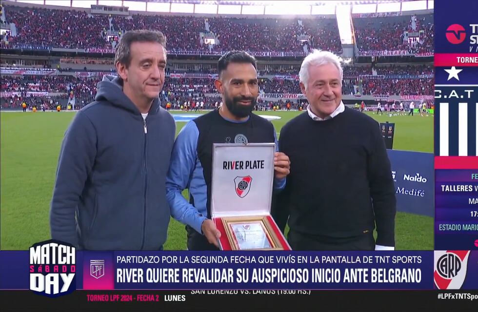River-Belgrano: ovación para Matías Suárez y homenaje a Ariel Rojas por su retiro