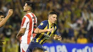 El mediocampista formado en Adiur convirtió dos goles desde el inicio de su carrera profesional.