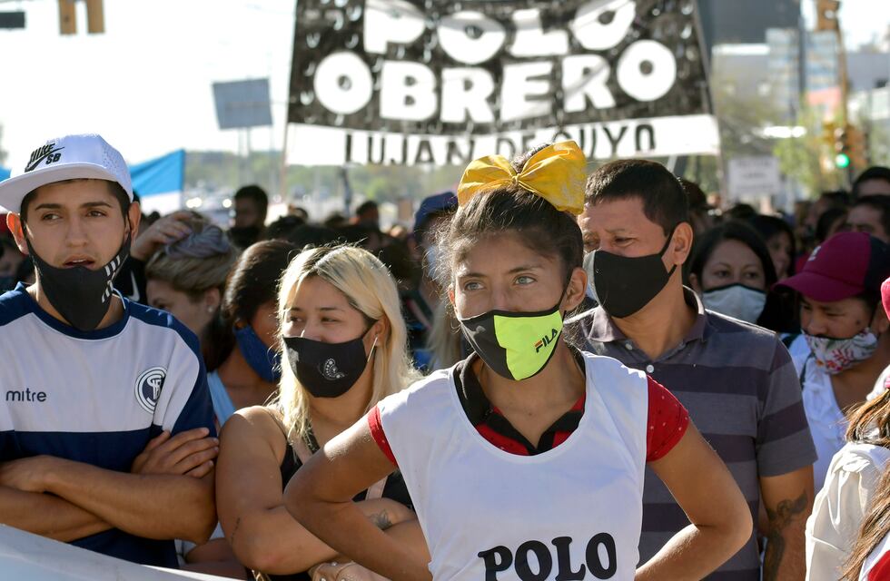 Multaron al Polo Obrero con $160.000 por cortes de calles en el microcentro