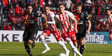 Kevin Zenón fue titular en el equipo visitante.