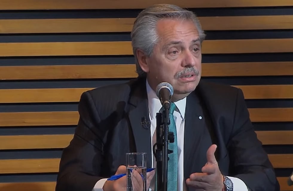 Alberto Fernández habló por primera vez del avión retenido en Ezeiza