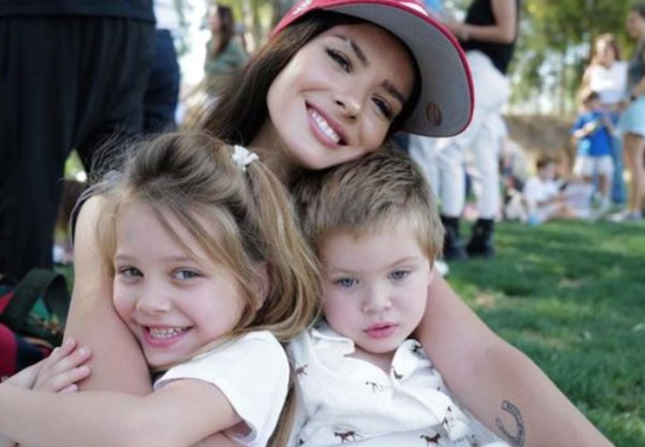 La China Suárez junto a Magnolia y Amancio