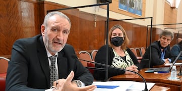 Un centenar de efectivos de Prefectura llegaron a la ciudad, destinados por la Nación