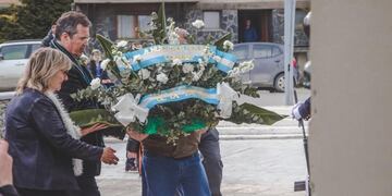 El Ministro de Cultura de la Nación homenajeó en Ushuaia a los Caídos en Malvinas