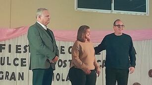 Ale Ambort en la Fiesta de la Mesa Dulce de Colonia Raquel