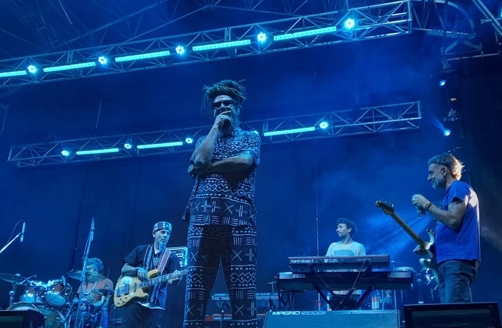 Posadas | “Nutiruts” brindó un gran show con miles de espectadores