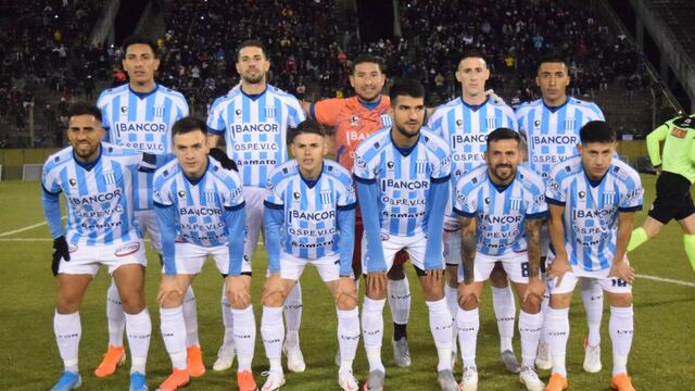 El Wachi García (7) y Marcos Figueroa (8), de de las figuras del Racing puntero (Prensa Racing)