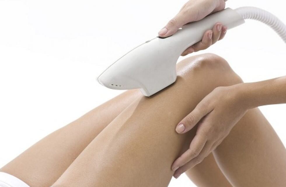 La ANMAT prohibió el uso de dos equipos de depilación definitiva y el consumo de dos quesos