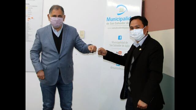 El intendente de San Salvador de Jujuy, Raúl Jorge, recibió la visita del cónsul del Estado Plurinacional de Bolivia en la provincia, Juan Ino Mamani.