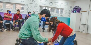 Localidad cordobesa aprobó una ordenanza que dispone que personal de gimnasios y bares se capaciten en primeros auxilios.