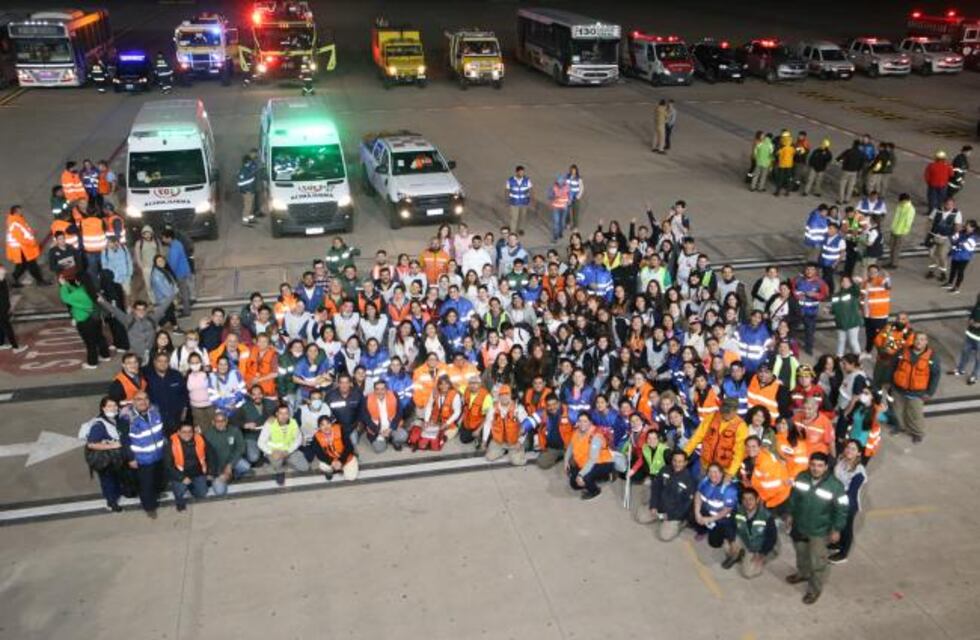 Se llevó a cabo un simulacro de accidente aéreo en el Aeropuerto Benjamín Matienzo