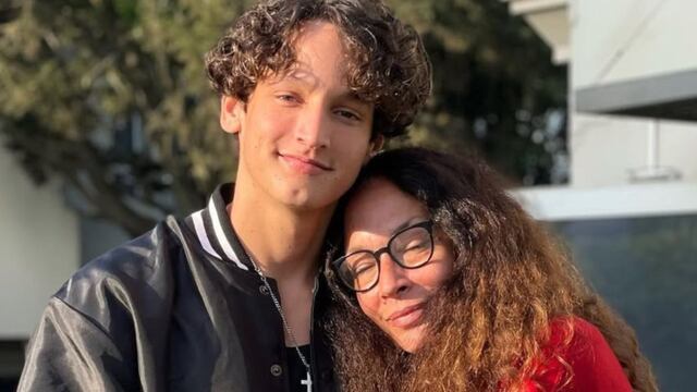 Bautista y Ana Paula.