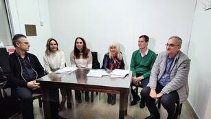 El Senador Alcides Calvo en el recambio de las autoridades del Hospital "Almicar Gorosito" de Sunchales