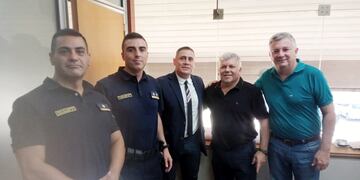 Sub Com. José Castro, Com. Fernando Bazán, Crio. Inspector Cristian Gómez, Int. Gustavo Benedetti y Prof. José Solera