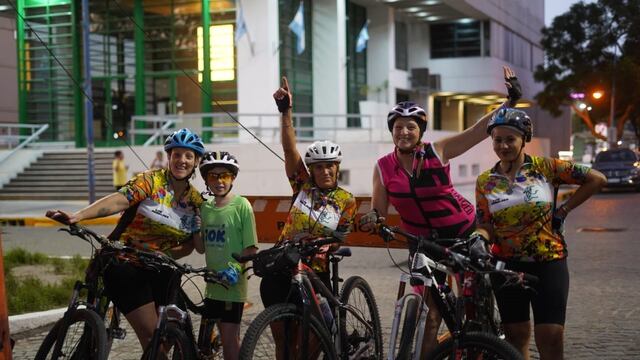 Bicicleteada nocturna en Rafaela
