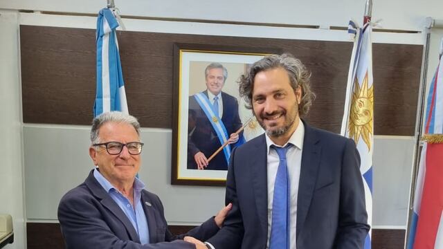 Santiago Cafiero visitó Salto Grande y destacó su calidad y proyectos de renovación.