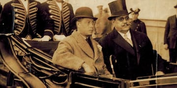 Edward Windsor, príncipe de Gales un día antes de viajar hacia Mendoza, estuvo en la ciudad de La Plata.