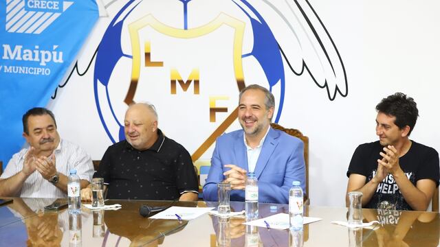 Firmaron nuevamente el Acuerdo de Fortalecimiento de Valores en Maipú.