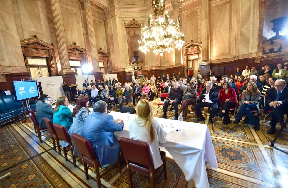 Cristina Kirchner comparó los disturbios del sábado con la Crisis del 2001: “Una policía política se ha apoderado de la seguridad de las calles”