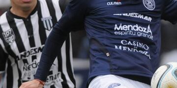 El clásico entre Independiente Rivadavia y Gimnasia y Esgrima por Copa Argentina, se tiene que jugar en Mendoza. / Los Andes.