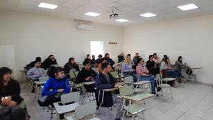 Dictan cursos de oficios en Rafaela